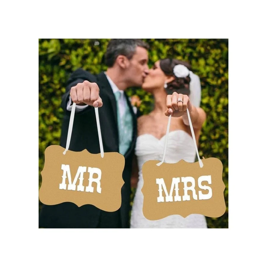 Mr & Mrs carton