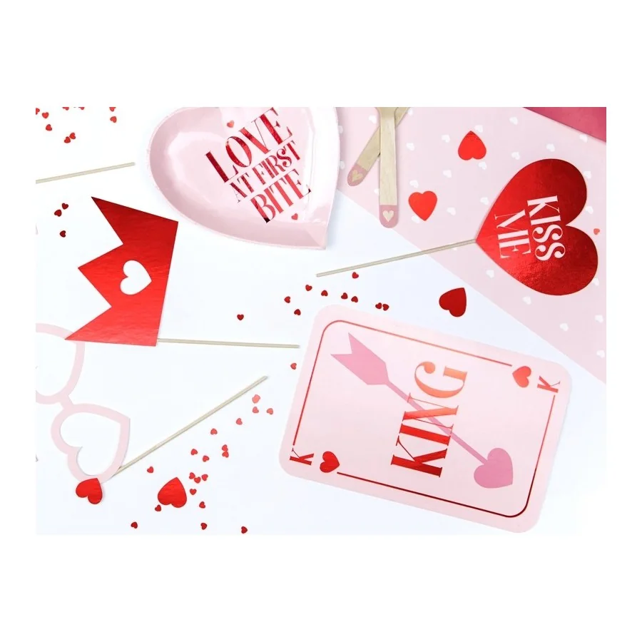 7 pancartes Valentines mise en scène