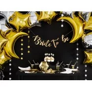 Guirlande en lettres "Bride to be" mise en scène