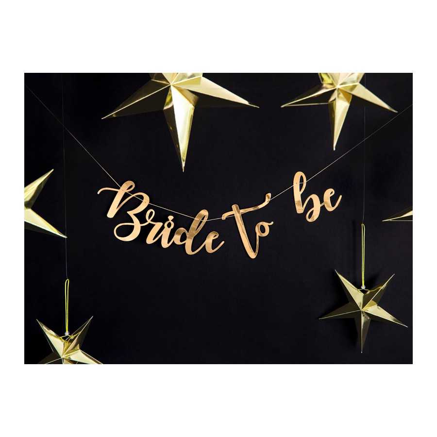 Guirlande en lettres "Bride to be" mise en scène